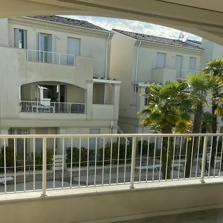 Apartment Le Village Tropezien